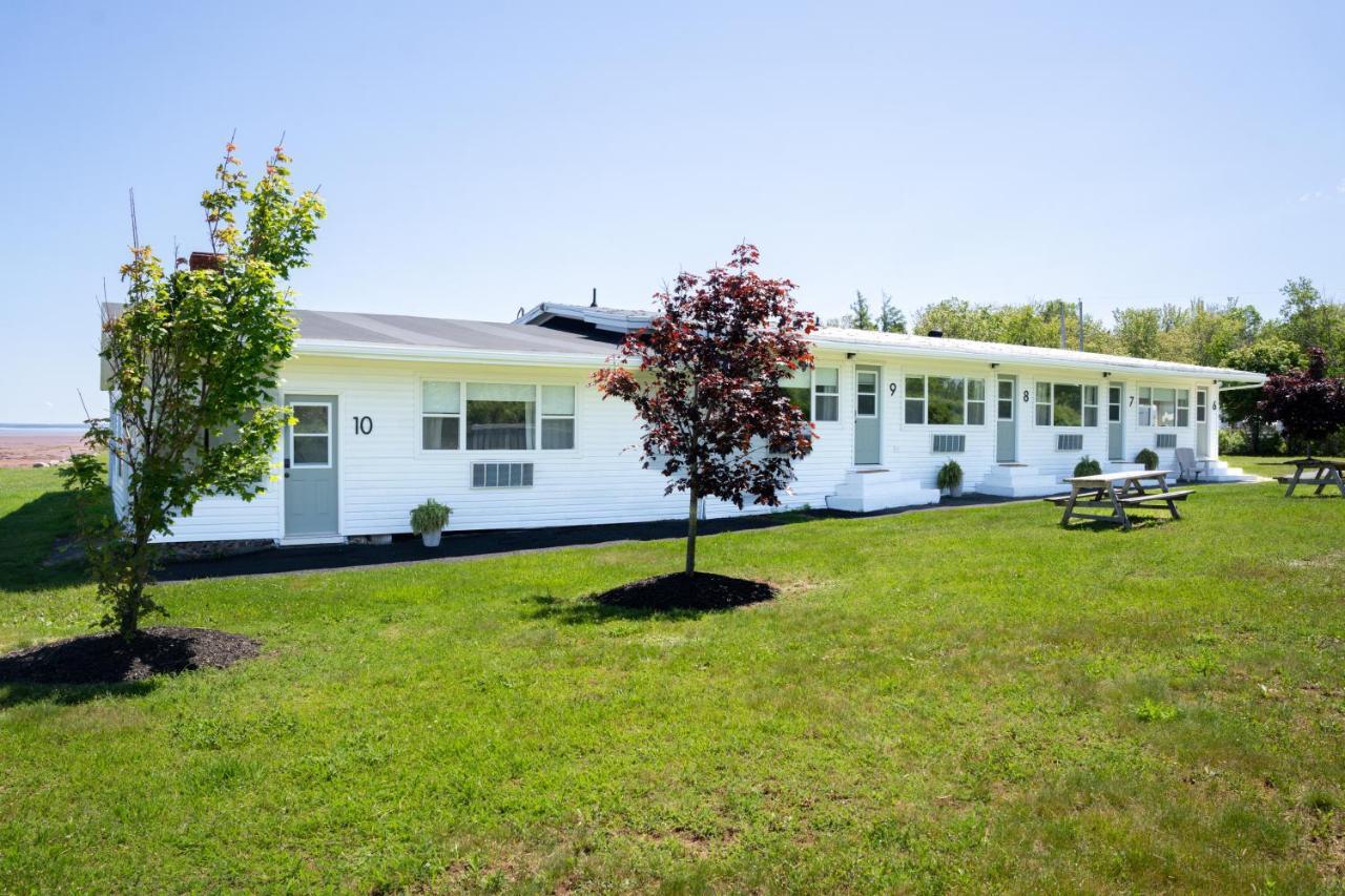 The Breeze Motel Вулфвилл Экстерьер фото